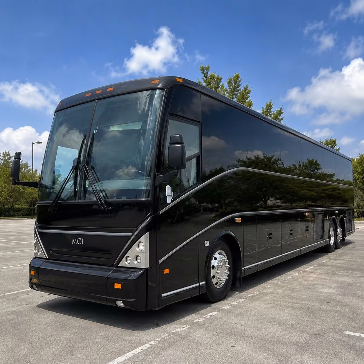 arts culture and museum field trip bus rentals near somerville