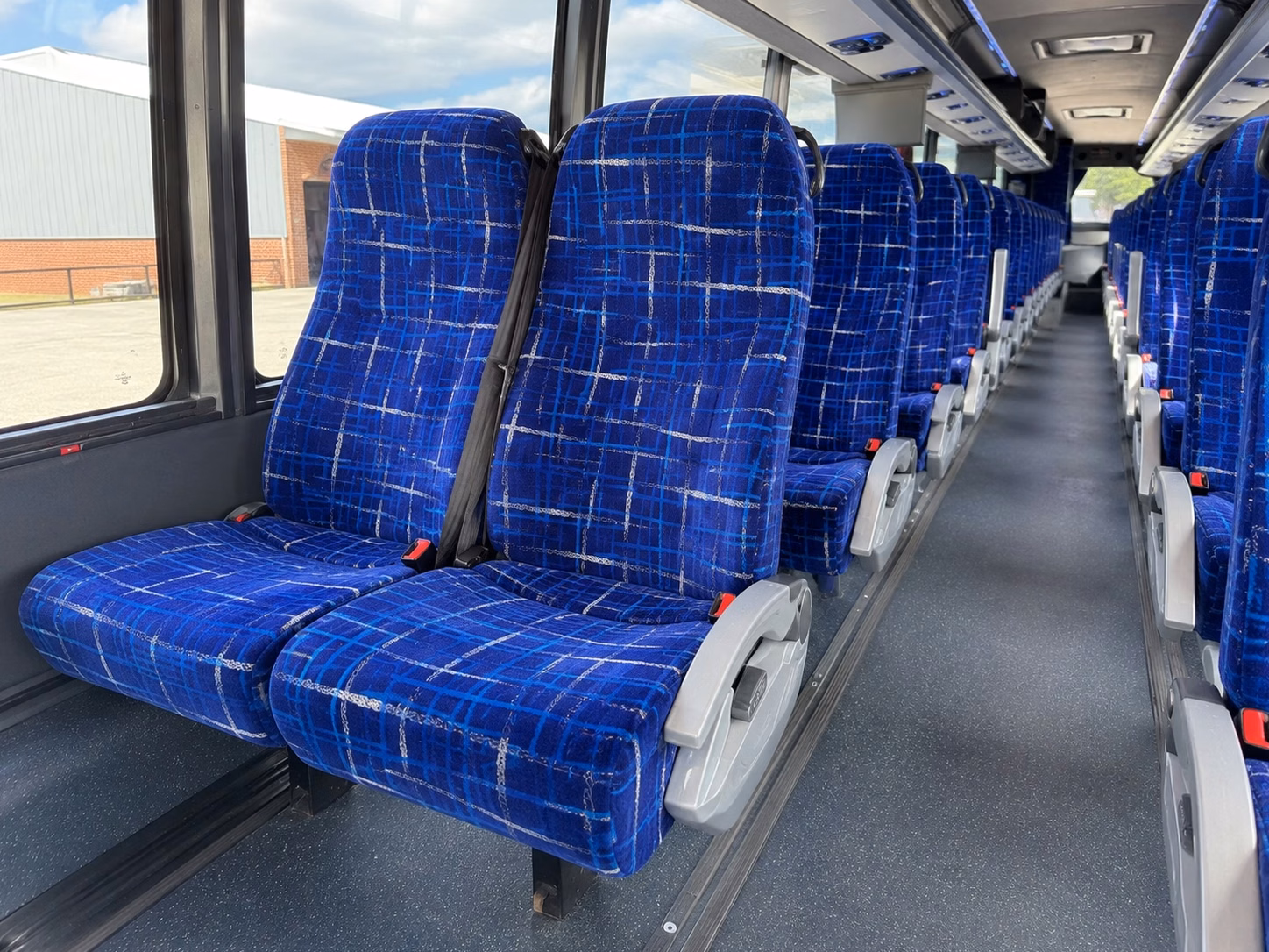 how the distance and duration of your trip affect somerville bus rental rates