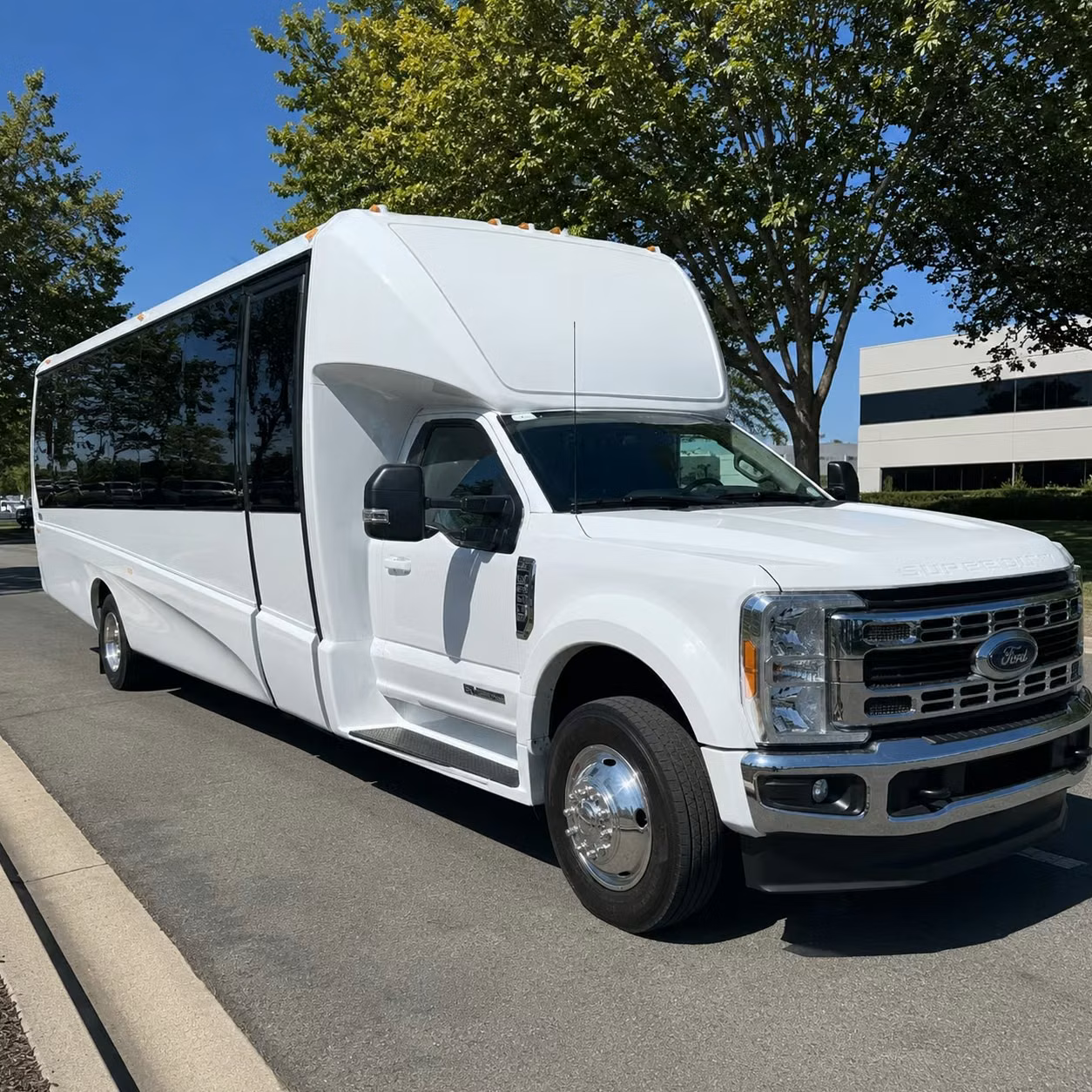minibus and charter bus rentals to cambridge concert venues